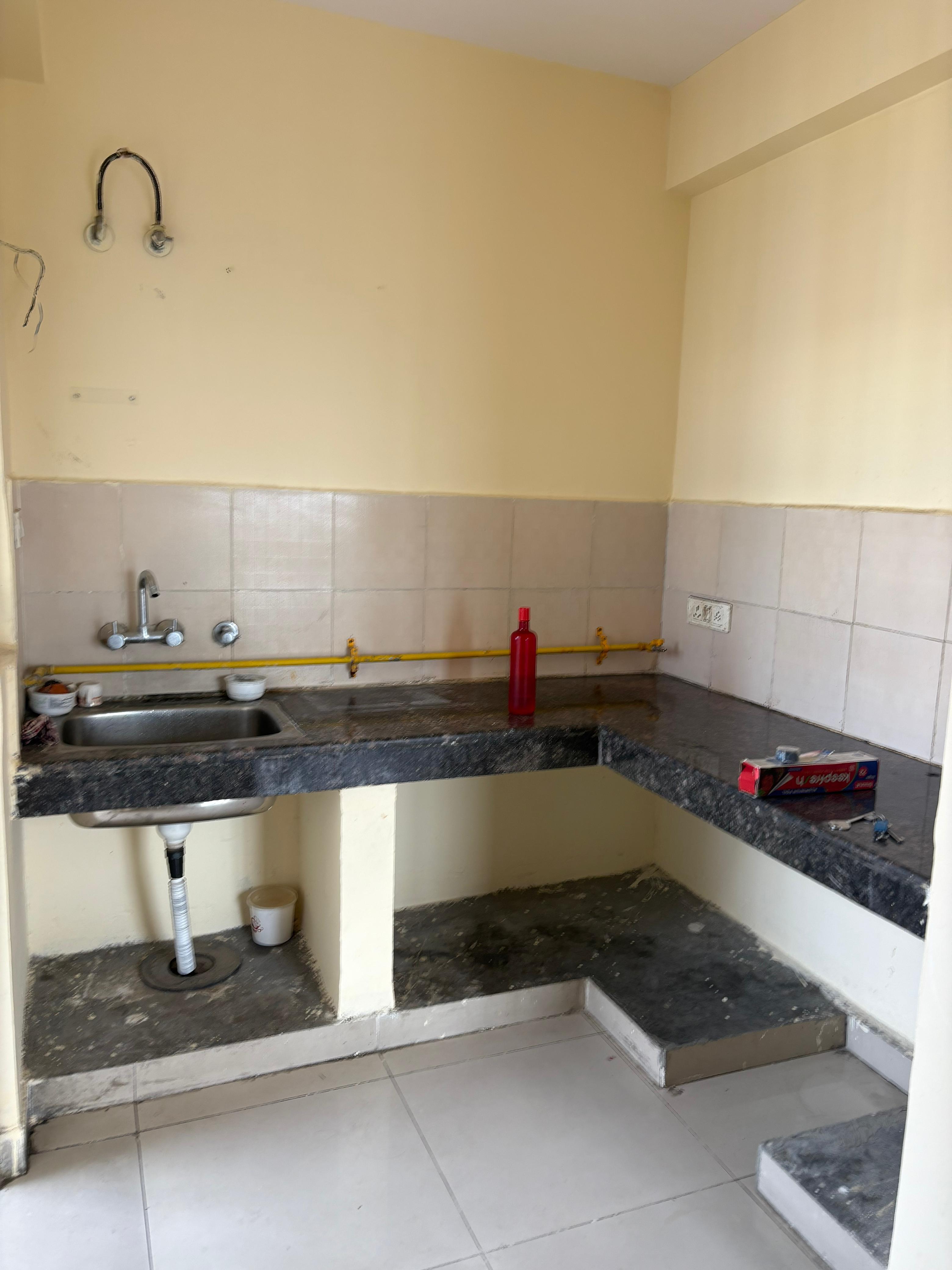Panchsheel Greens 2: 2 BHK Flat for sale in Sector 16B, Greater Noida West