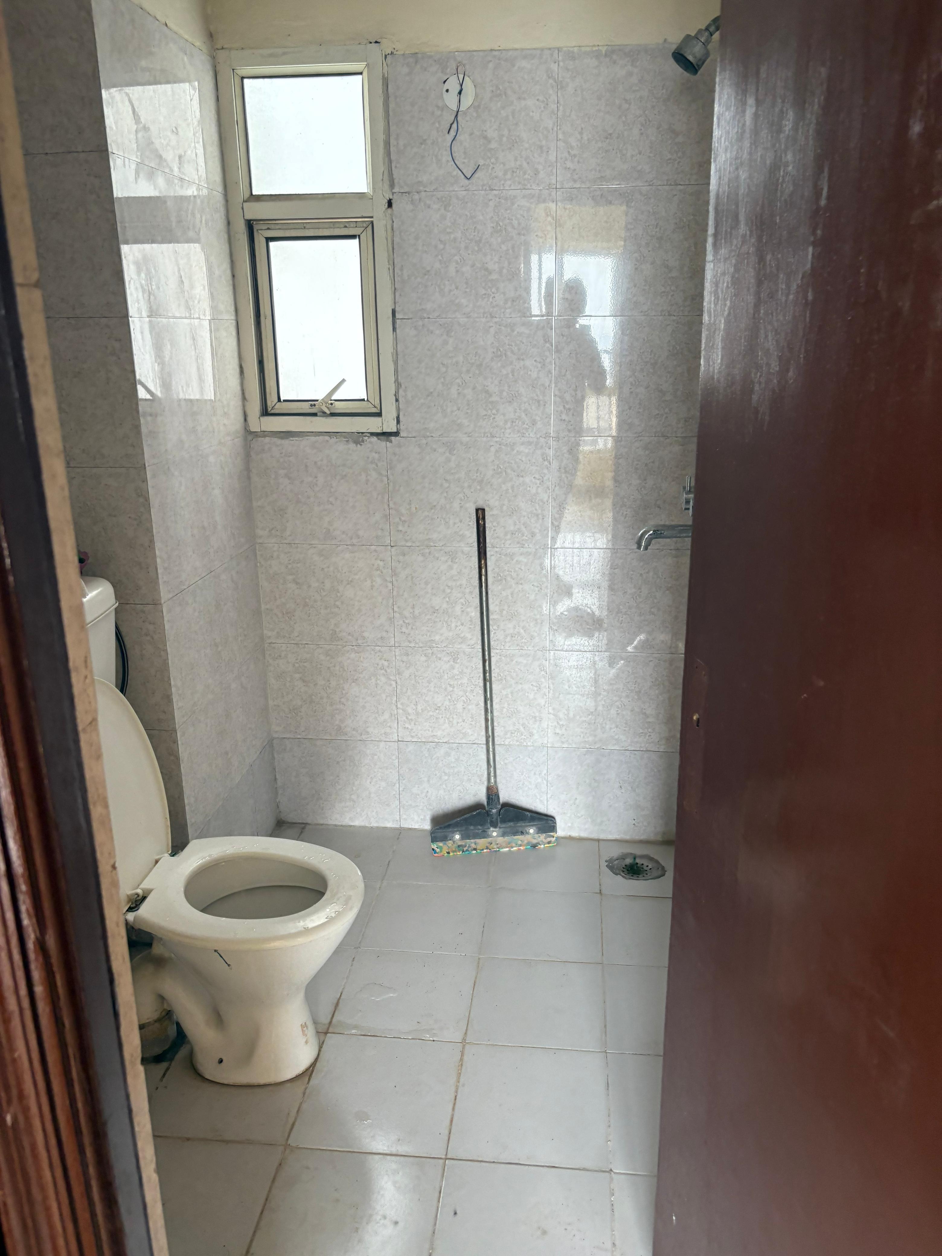Panchsheel Greens 2: 2 BHK Flat for sale in Sector 16B, Greater Noida West