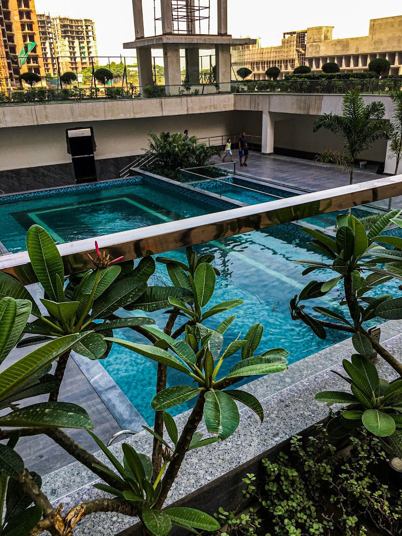 Panchsheel Greens 2 : 2 BHK Flat for sale in Sector 16B, Noida Extension