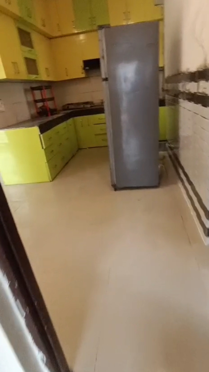 Panchsheel Greens 2 : 2 BHK Fully Furnished Flat For Rent in Sector 16B, Noida Extension