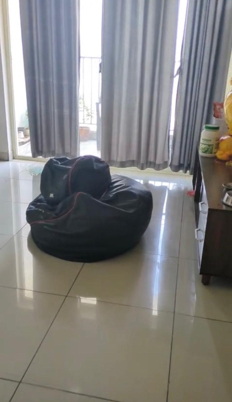 Panchsheel Greens 2 : 2BHK Semi Furnished Flat For Rent in Sector 16B, Noida Extension