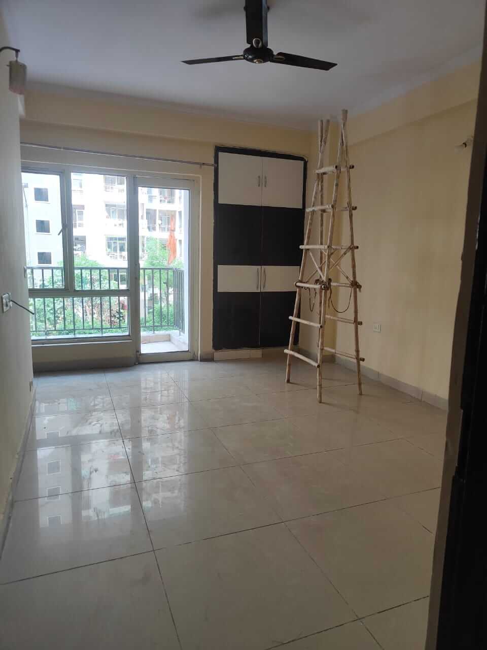 Panchsheel Hynish : 2 +1 BHK Flat for sale in Sector 1, Noida Extension
