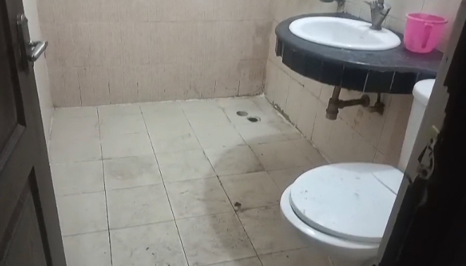 Paramount Symphony : 2 BHK Fully Furnished Flat For Rent in Crossings Republic, Ghaziabad