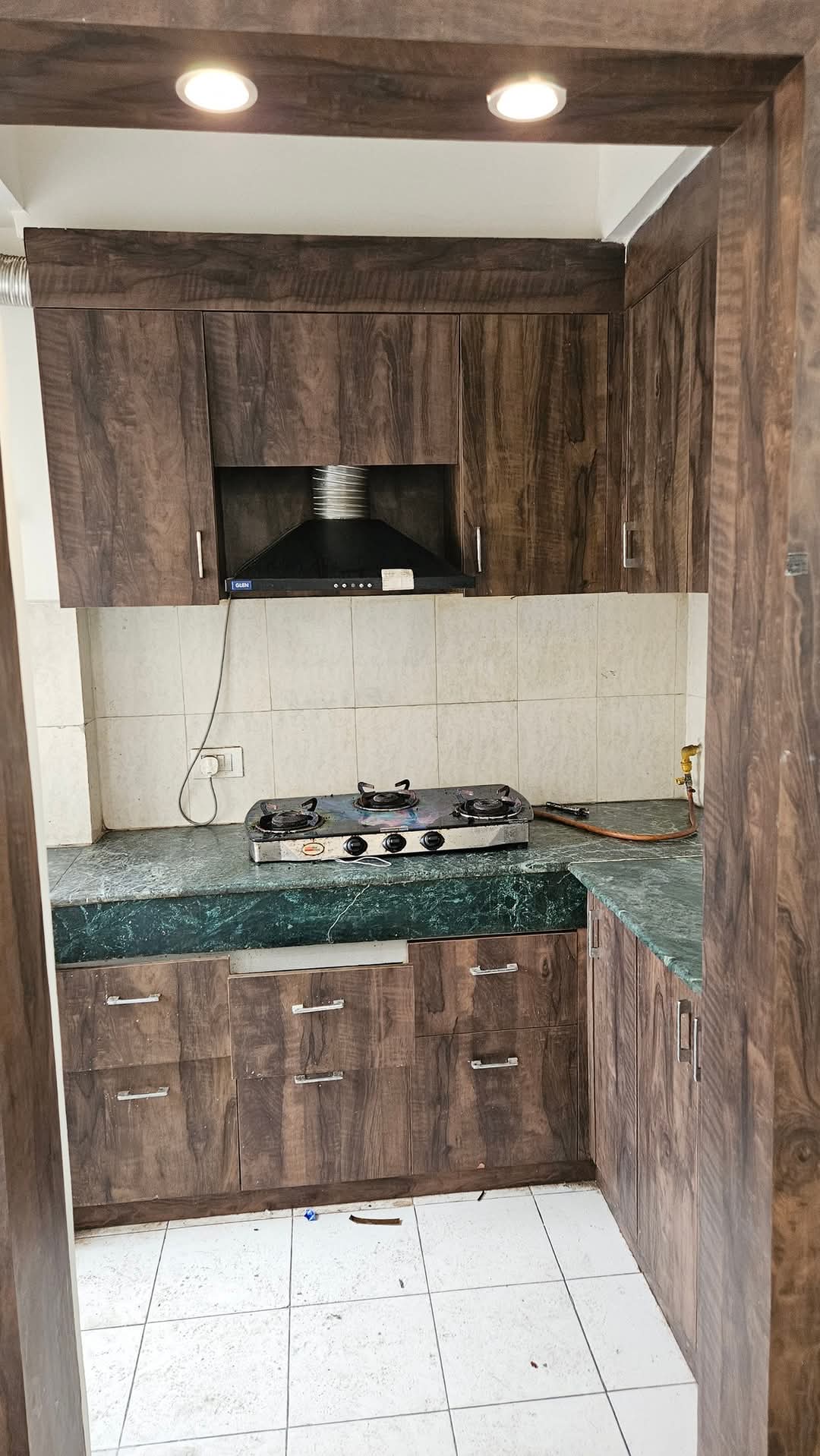 Paras Tierea : 2 BHK Flat for sale in Sector 137, Noida