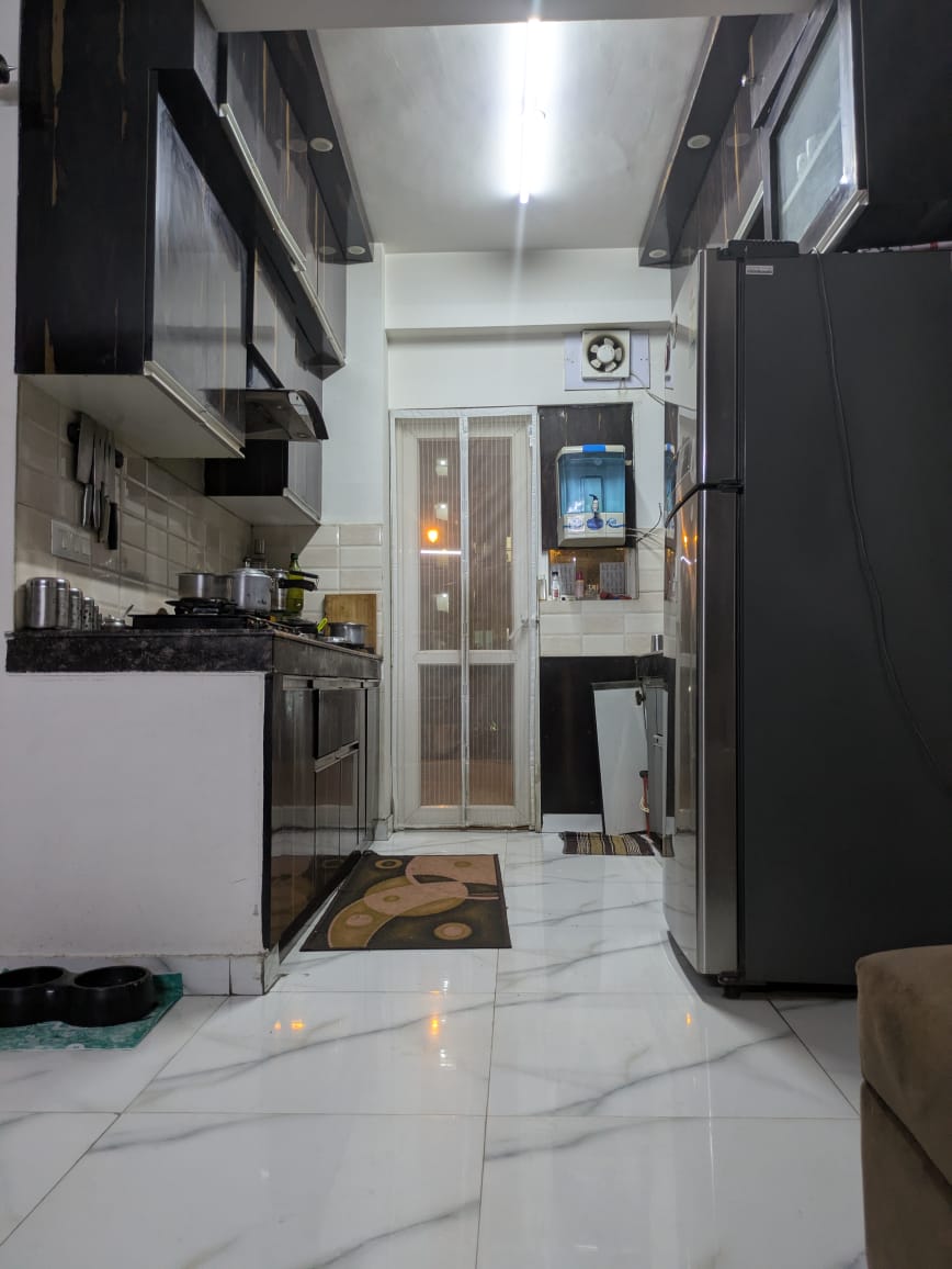 Pristine Avenue : 2BHK Semi Furnished Flat For Sell in Gaur City 2, Noida Extension