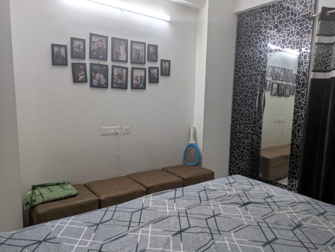 Pristine Avenue : 2BHK Semi Furnished Flat For Sell in Gaur City 2, Noida Extension