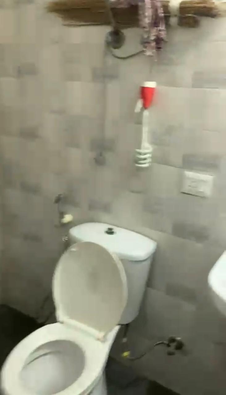 Pristine Avenue : 3BHK Semi Furnished Flat For Sell in Gaur City 2, Noida Extension