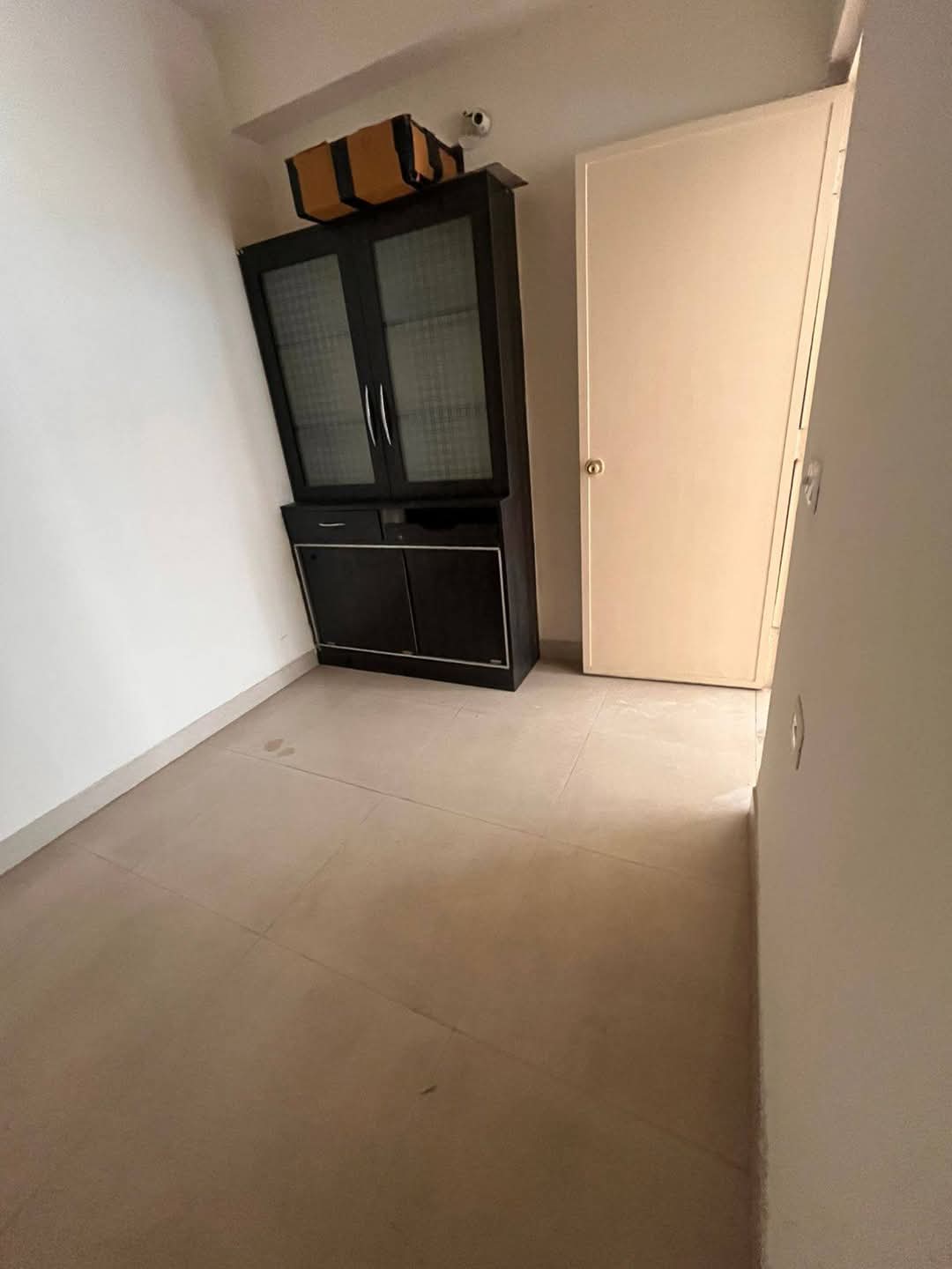 Radico Vedantam : 2 + 1 BHK Semi Furnished Flat for rent in Sector 16C, Noida Extension
