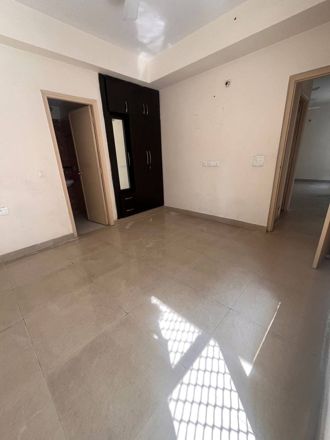 Radico Vedantam : 2 + 1 BHK Semi Furnished Flat for rent in Sector 16C, Noida Extension 