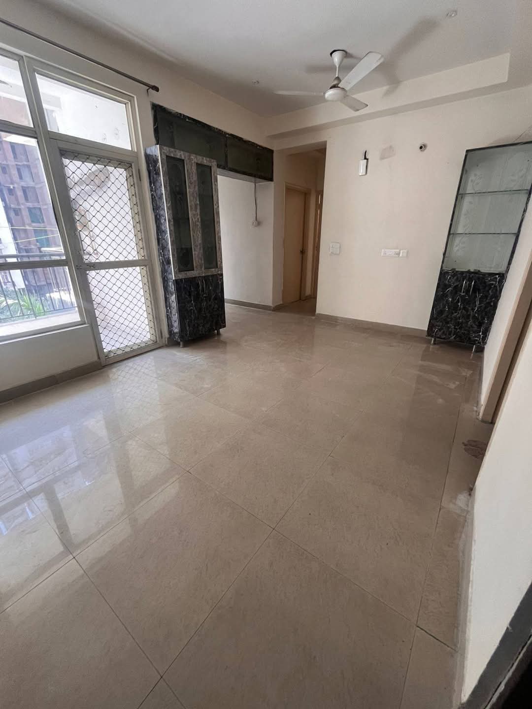 Radico Vedantam : 2 + 1 BHK Semi Furnished Flat for rent in Sector 16C, Noida Extension