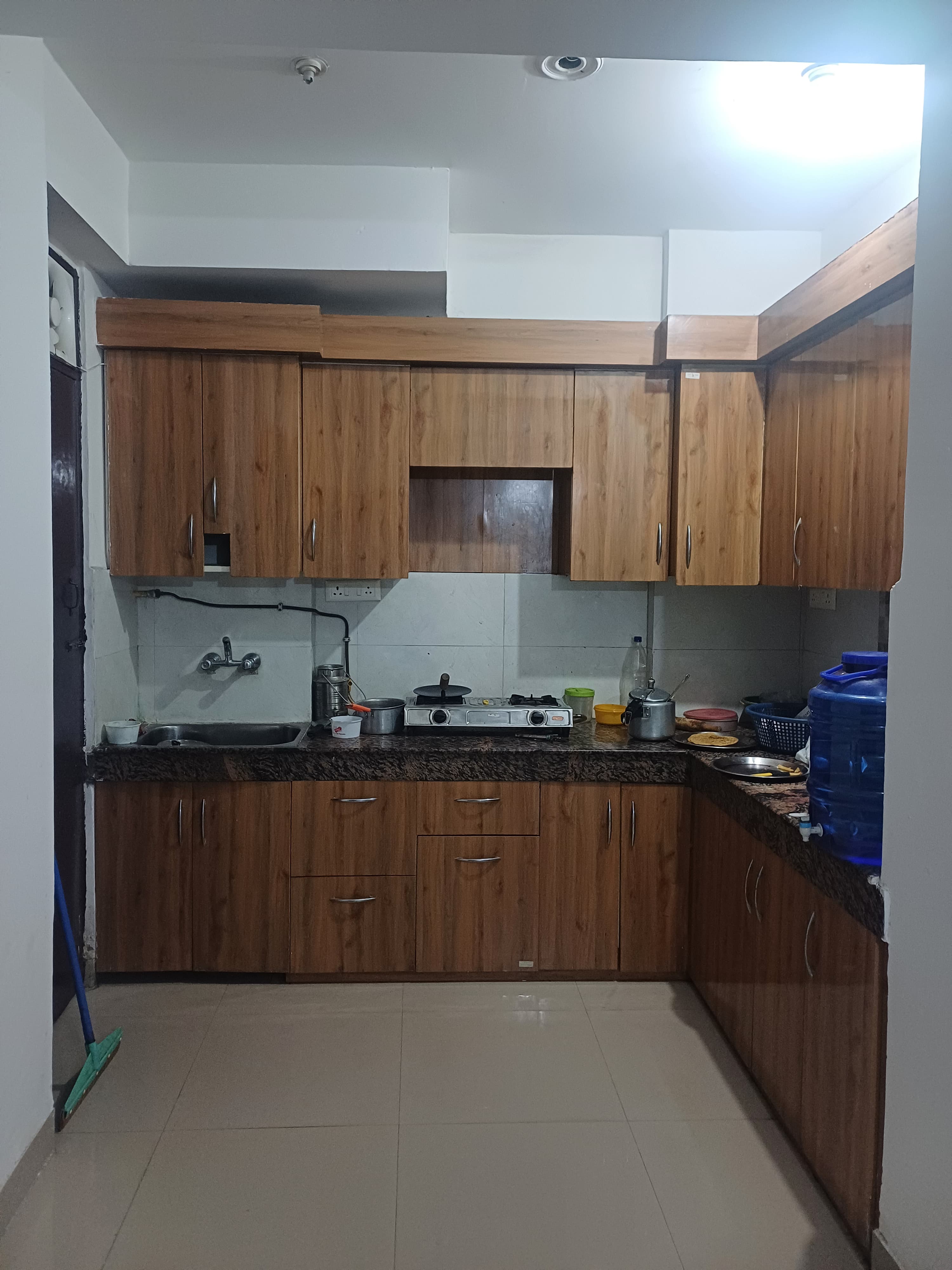 Raksha Addela : 1 Room in Pre Occupied Semi Furnished Flat For Rent in Gaur City 2, Noida Extension