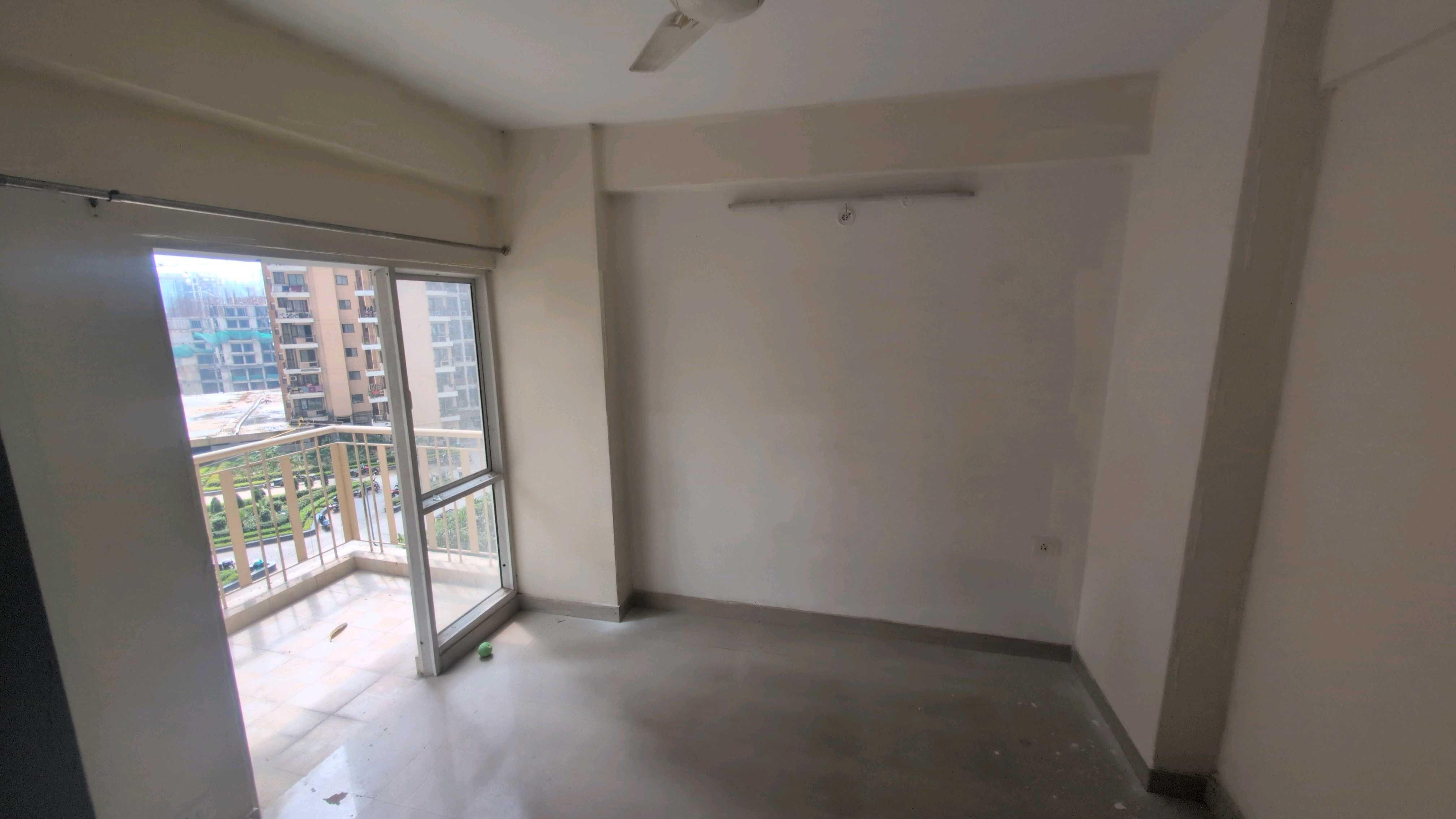 French apartment :  2 BHK Semi Furnished flat Available for Rent in Sector 16B, Noida Extension 