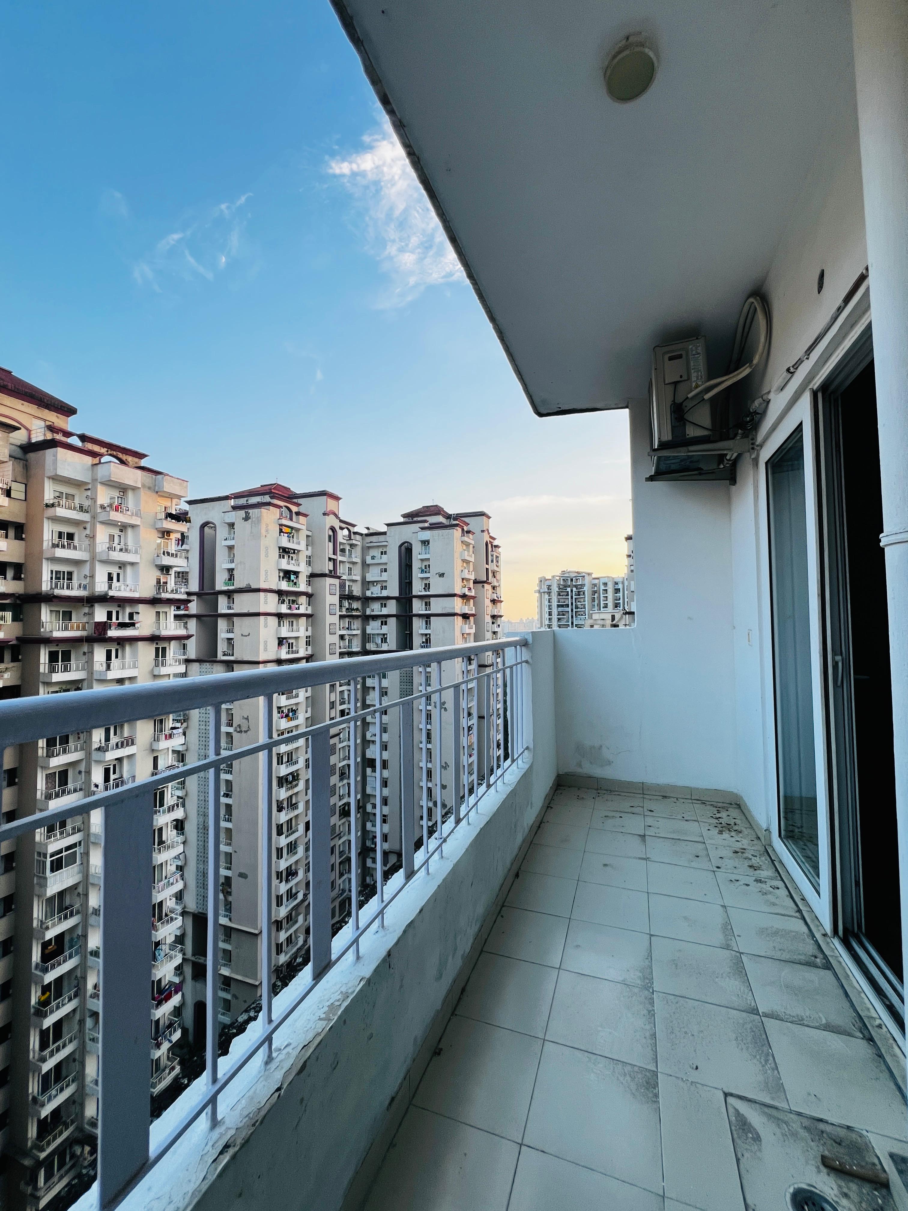Samridhi Grand Avenue : 3 BHK Flat Flat for sale in Techzone IV, Greater Noida West