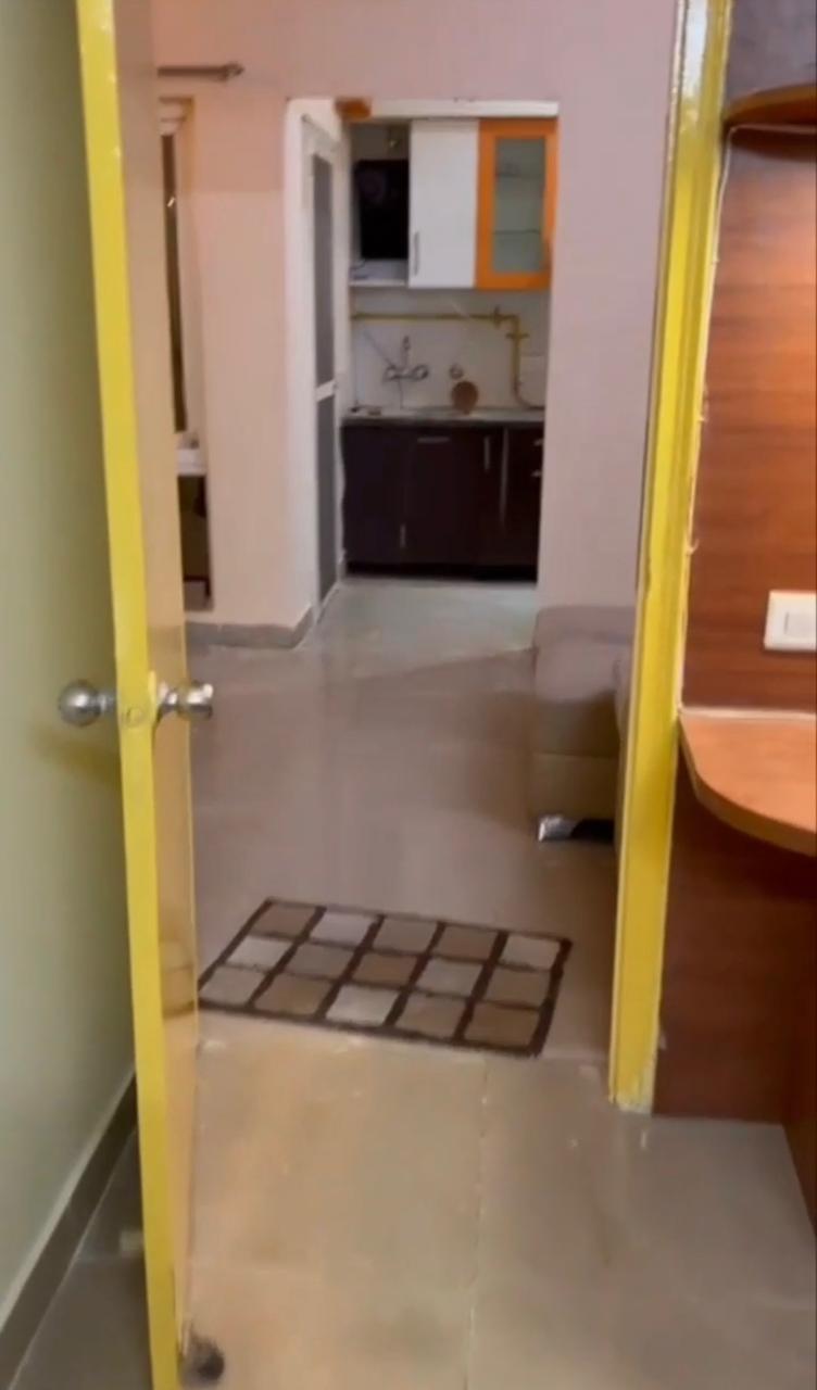 Saviour GreenArch : 2 BHK Fully Furnished Flat For Rent in TechZone 4, Noida Extension