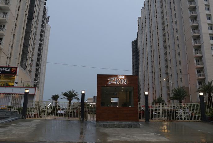 Saya Zion : 3BHK Semi Furnished Flat For Sell in Gaur City  1, Noida Extesion