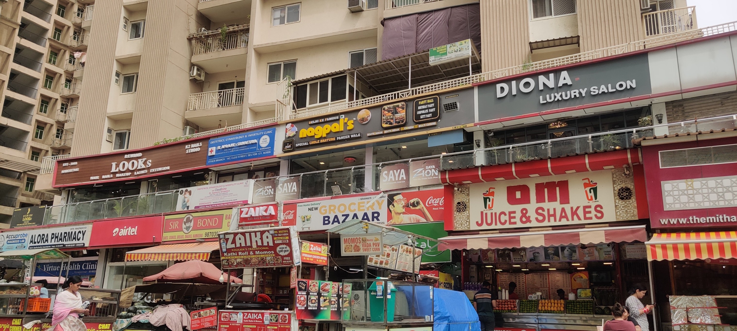 Saya Zion : 3BHK Semi Furnished Flat For Sell in Gaur City  1, Noida Extesion 