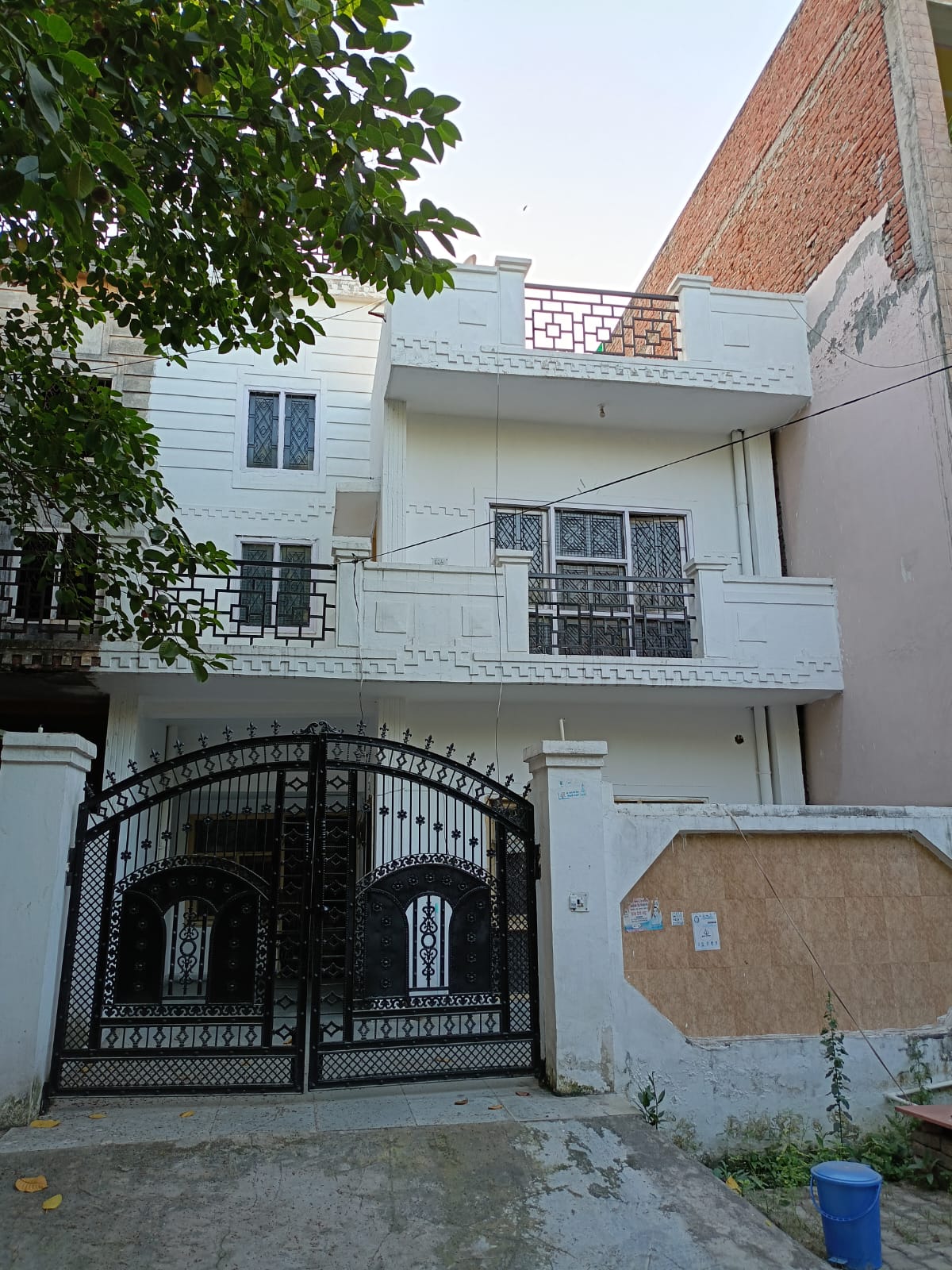 Sector 2, Vasundhara : 1 BHK Semi Furnished Flat For Rent in Vasundhara, Ghaziabad