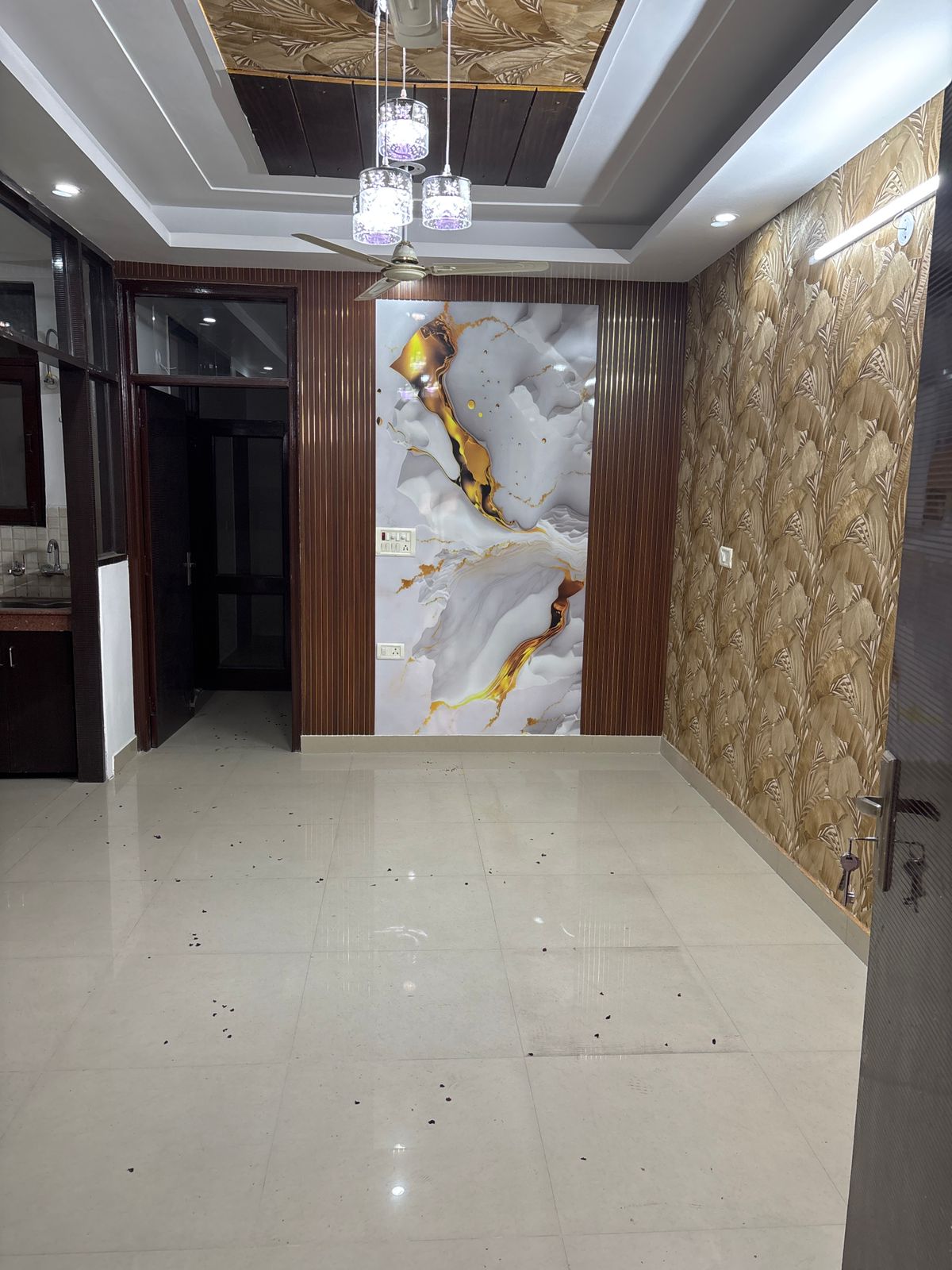 Sector 13, Vasundhara, Ghaziabad : 1BHK Semi Furnished Flat For Rent in Vasundhara, Ghaziabad
