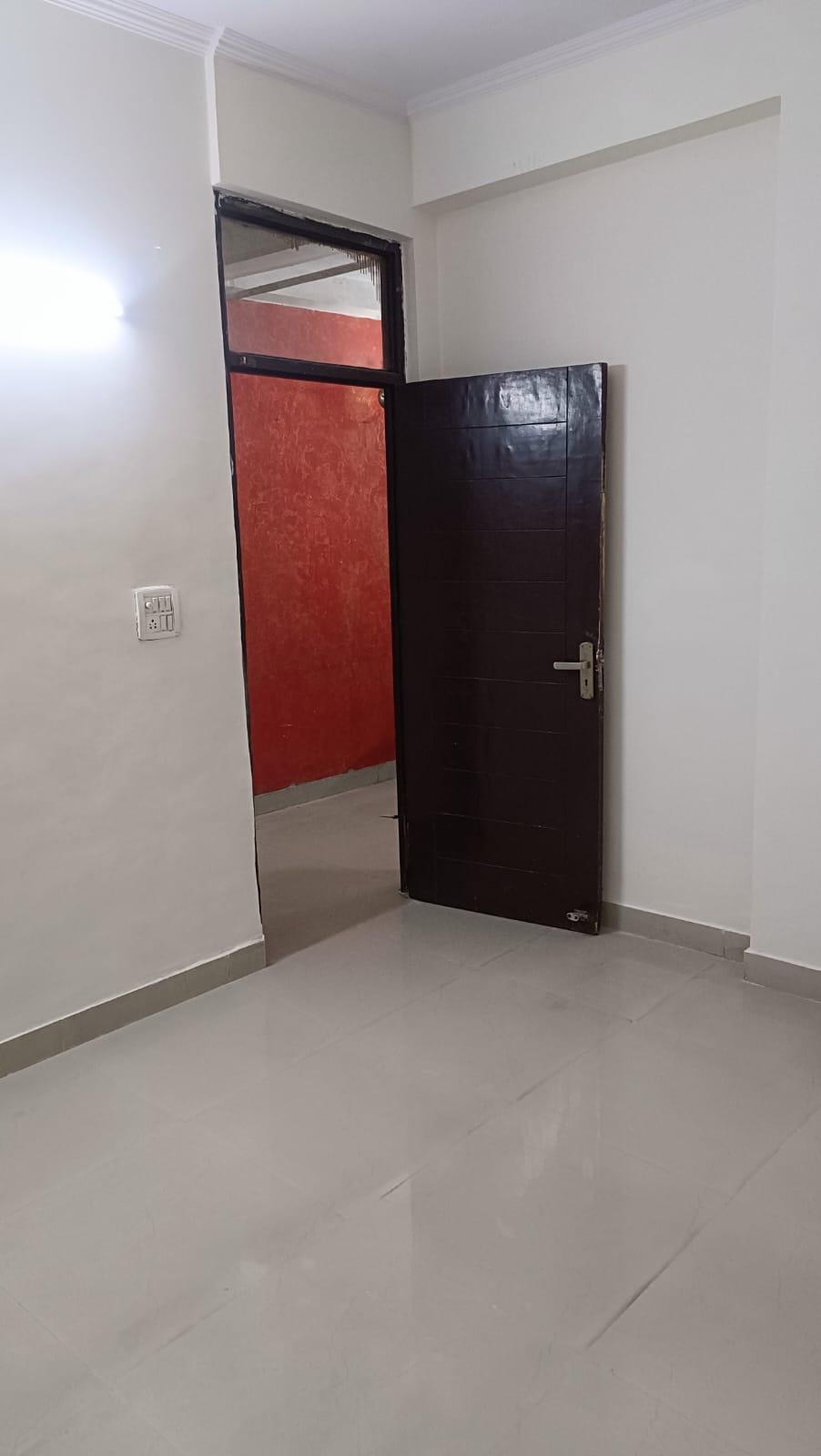 Niti Khand 1 : 2BHK Semi Furnished Flat For Rent in Indirapuram