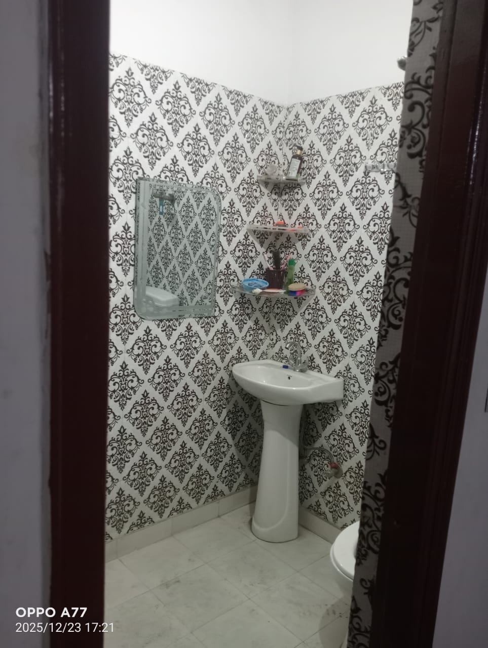 Sector 3, Vasundhara, Ghaziabad : 2BHK Fully Furnished Flat For Rent in Vasundhara, Ghaziabad