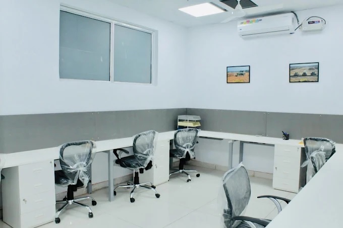 Sector 15 : myworx Coworking Space in Sector 15, Noida