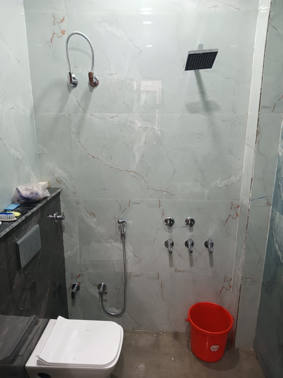 Sector 1, Vasundhara : 2BHK Semi Furnished Flat For Rent in Vasundhara, Ghaziabad