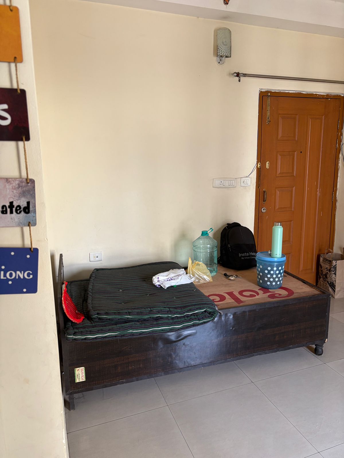 Ganga, Yamuna, Hindon Enclave : 1BHK Fully Furnished Flat For Rent in Siddharth Vihar, Ghaziabad