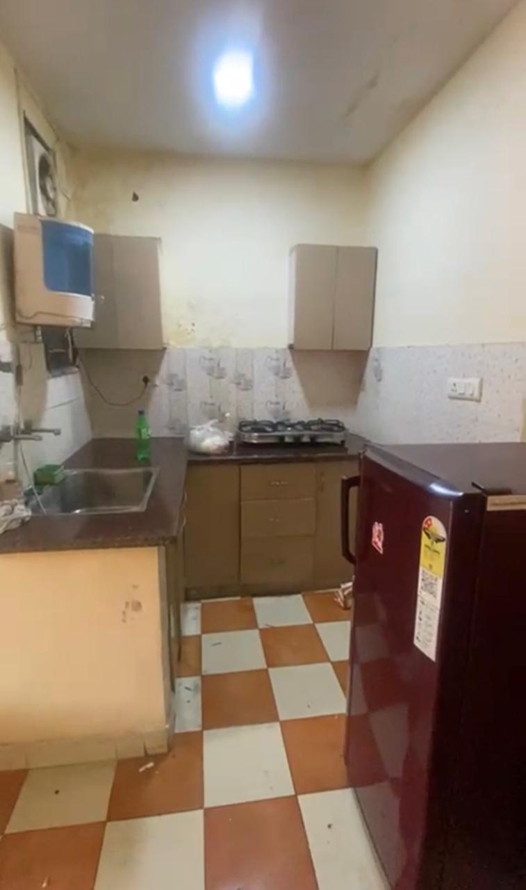 Shakti Khand 2, Ghaziabad : 1BHK Fully Furnished Builder Floor For Rent in Indirapuram, Ghaziabad