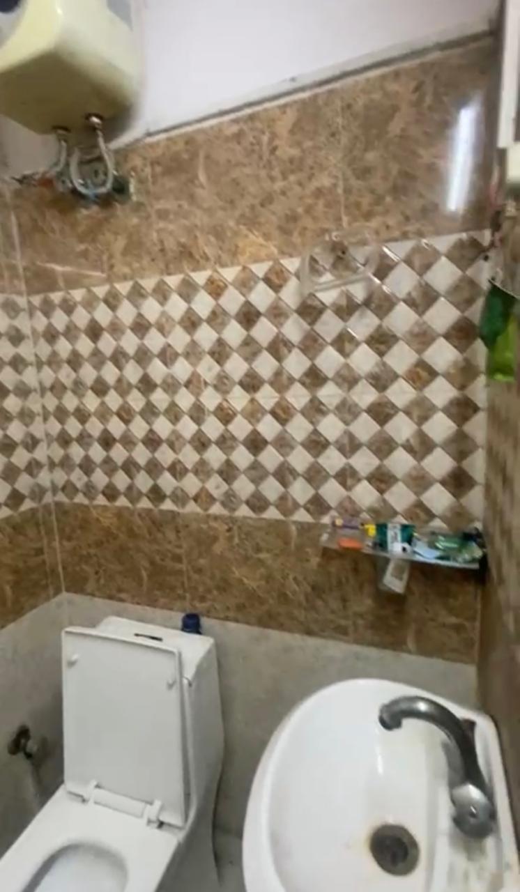 Shakti Khand 2, Ghaziabad : 1BHK Fully Furnished Builder Floor For Rent in Indirapuram, Ghaziabad