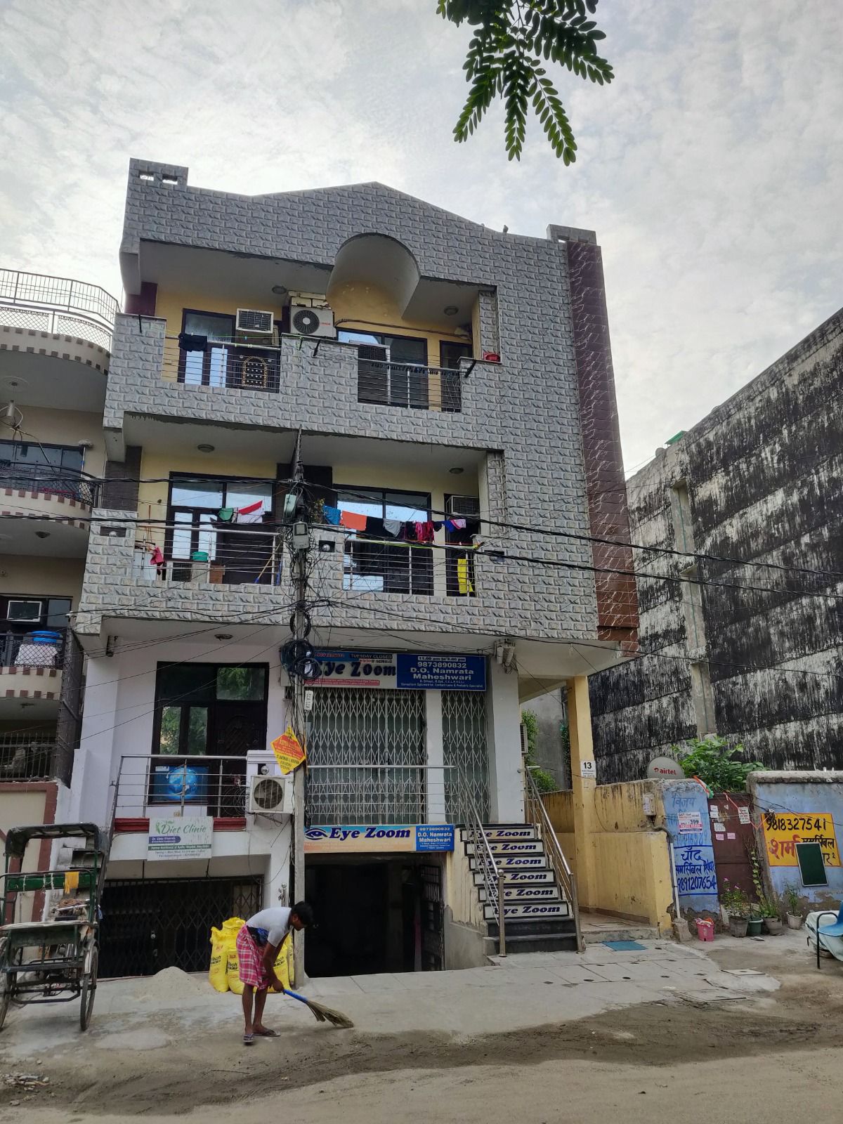 Shakti Khand 3, Ghaziabad : 2BHK Semi Furnished Builder Floor For Sell in Indirapuram, Ghaziabad