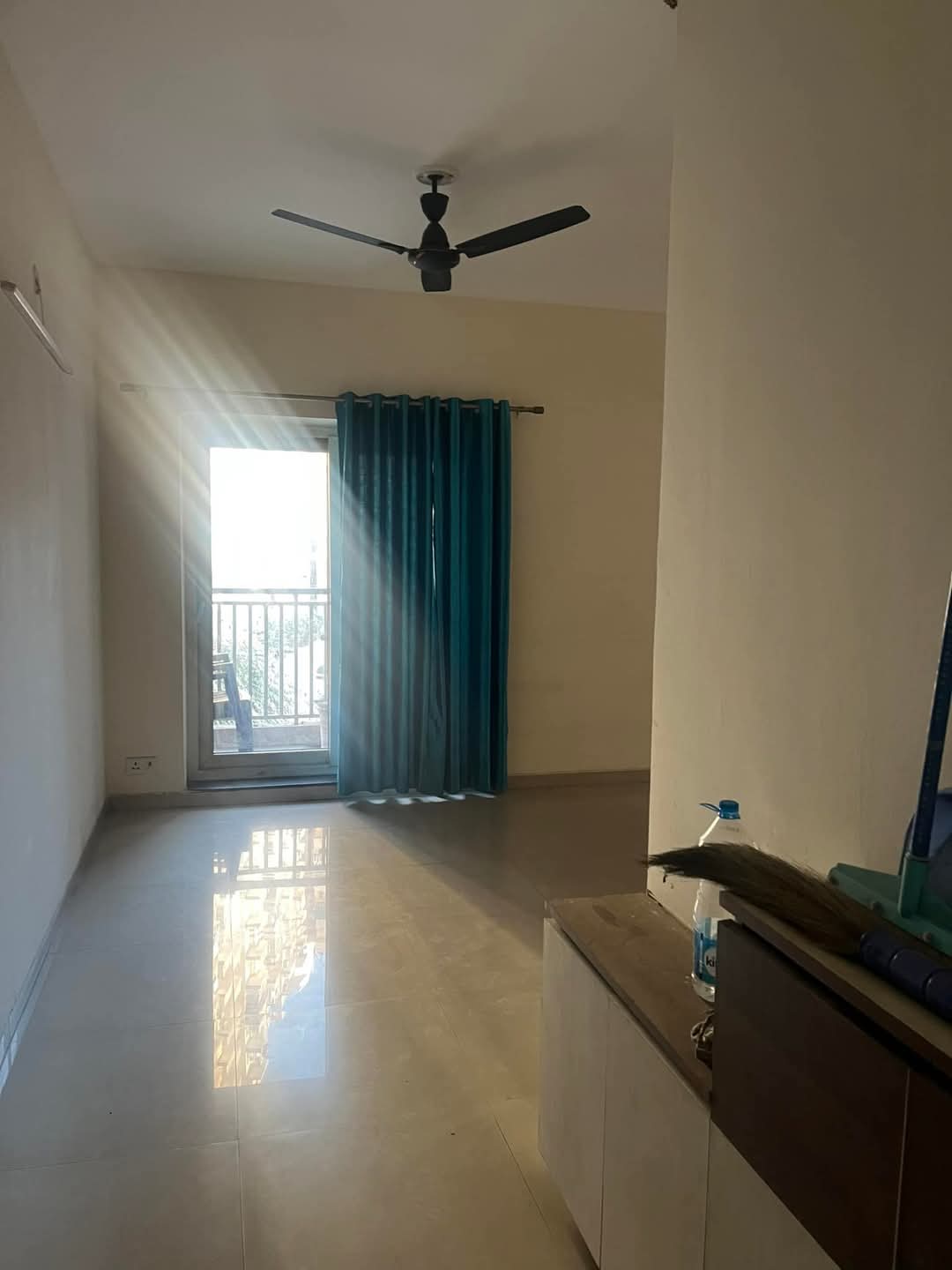 Shri Radha Sky Gardens : 3 BHK Furnished Flat for rent in Sector 16B, Noida Extension 