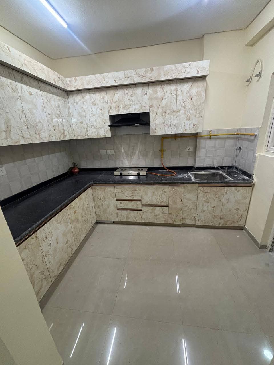 Shri Radha Sky Gardens : 3 BHK Semi Furnished Flat for rent in Sector 16B, Noida Extension