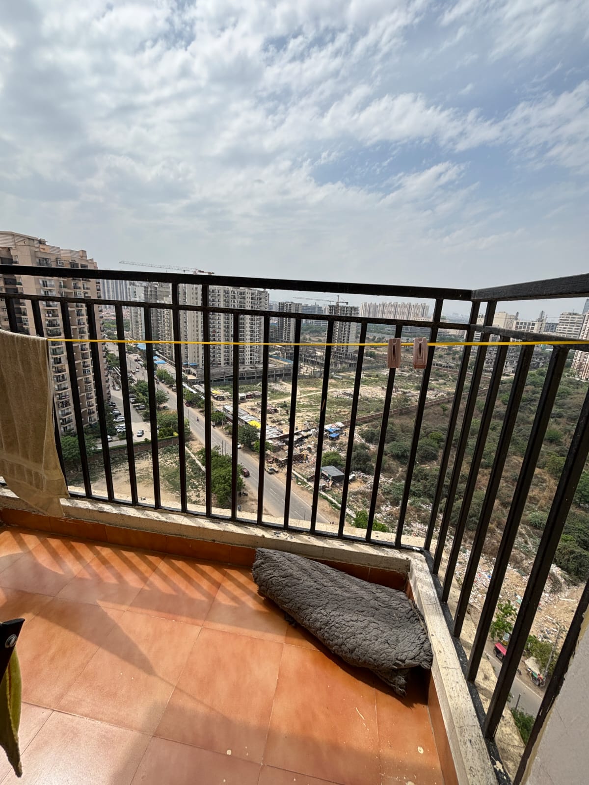 Spring Meadows : 2 BHK + Study Semi Furnished Flat For Sell in TechZone 4, Noida Extension