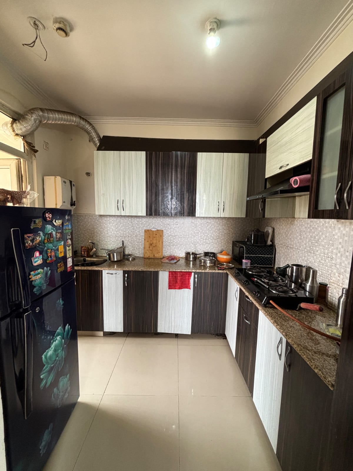 Spring Meadows : 2 BHK + Study Semi Furnished Flat For Sell in TechZone 4, Noida Extension