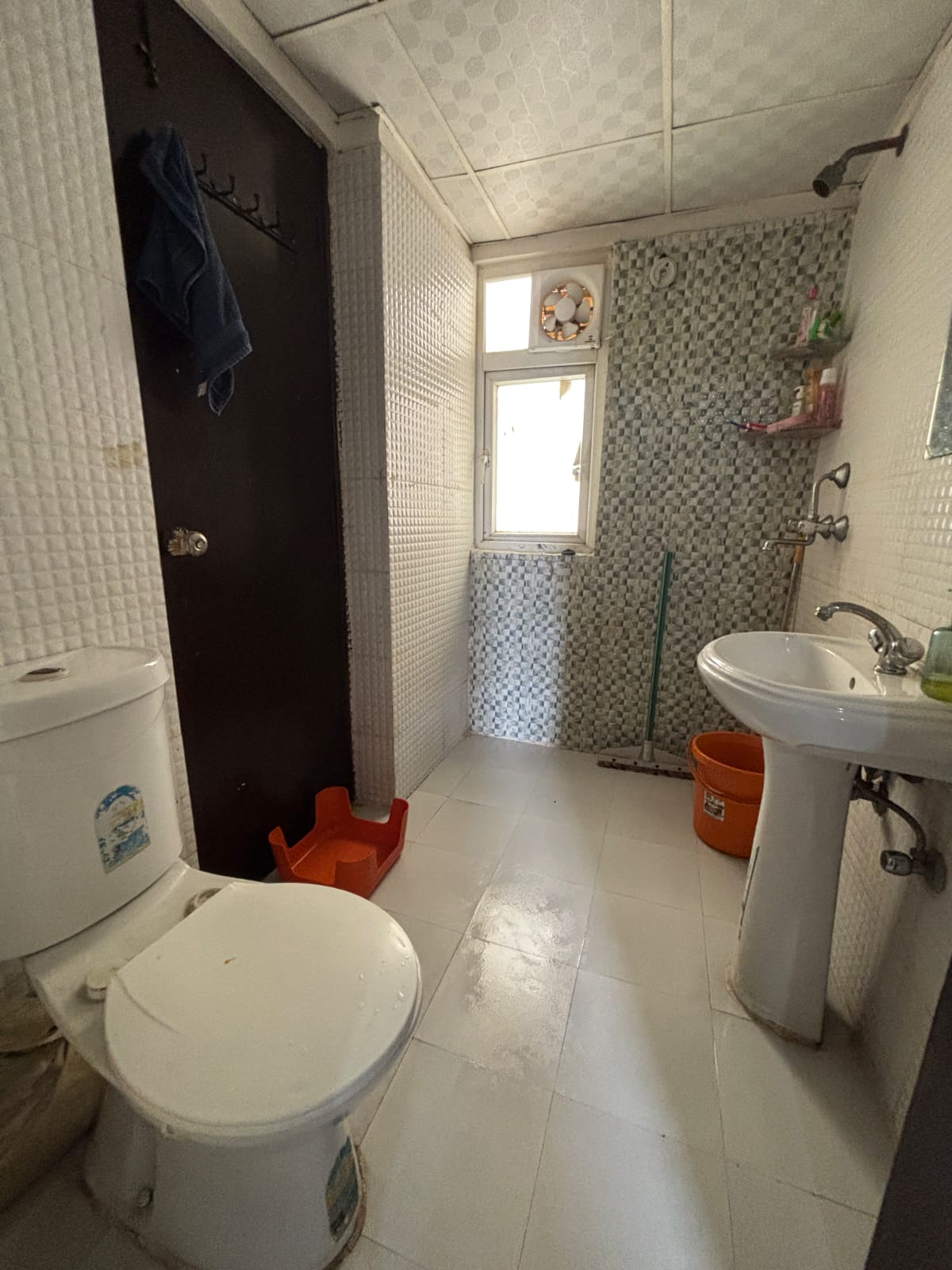 Spring Meadows : 2 BHK + Study Semi Furnished Flat For Sell in TechZone 4, Noida Extension