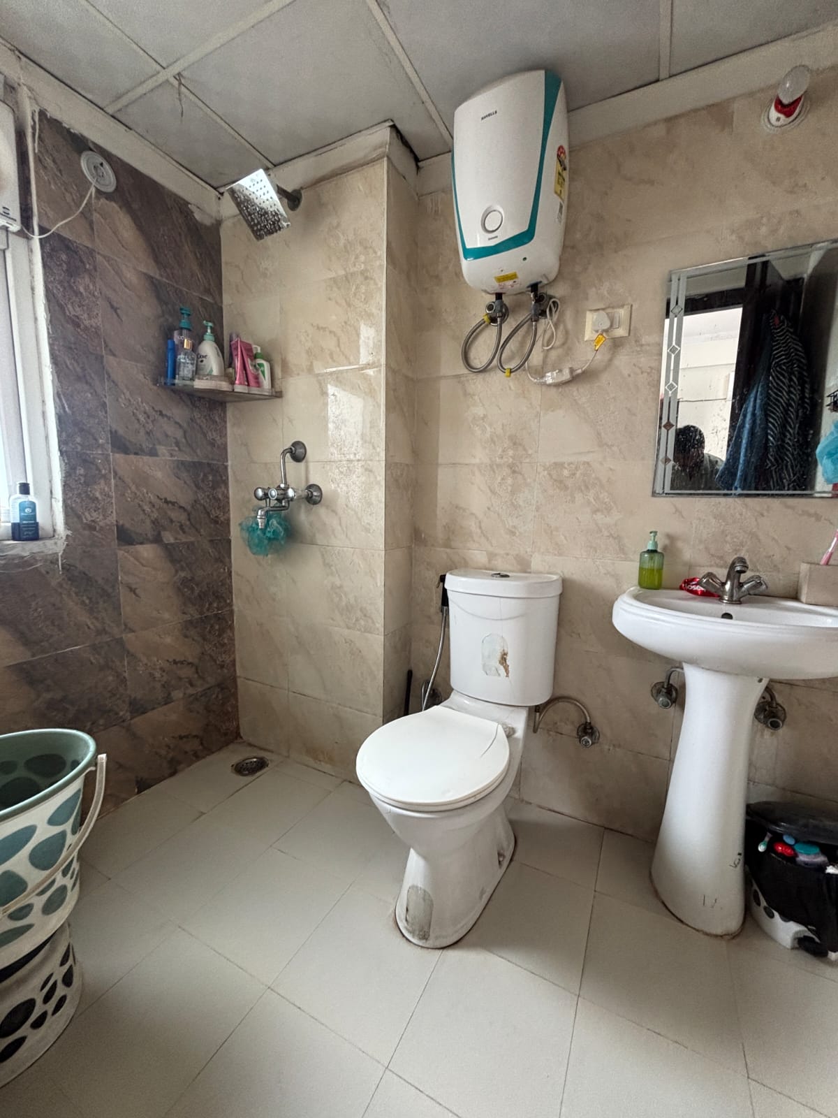 Spring Meadows : 2 BHK + Study Semi Furnished Flat For Sell in TechZone 4, Noida Extension