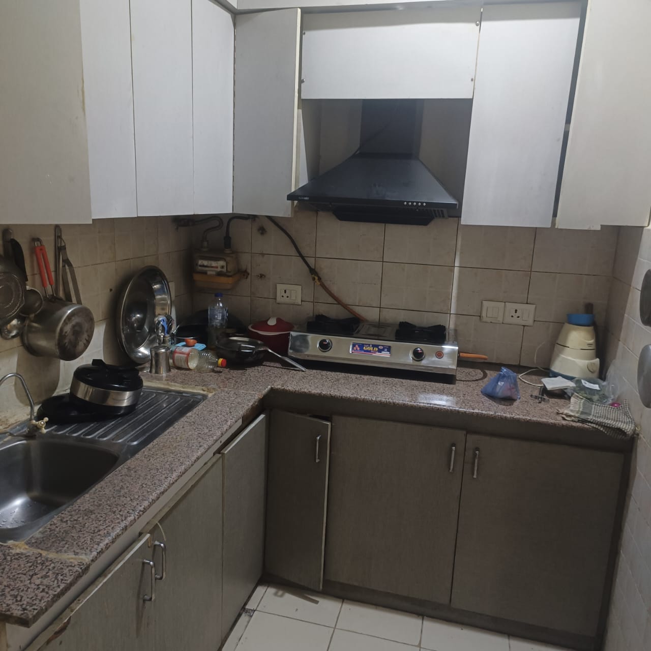 Stellar Jeevan : 1 Room in PreOccupied 3BHK Fully Furnished Flat For Rent in Sector 1, Noida Extension, Bisrakh Jalalpur