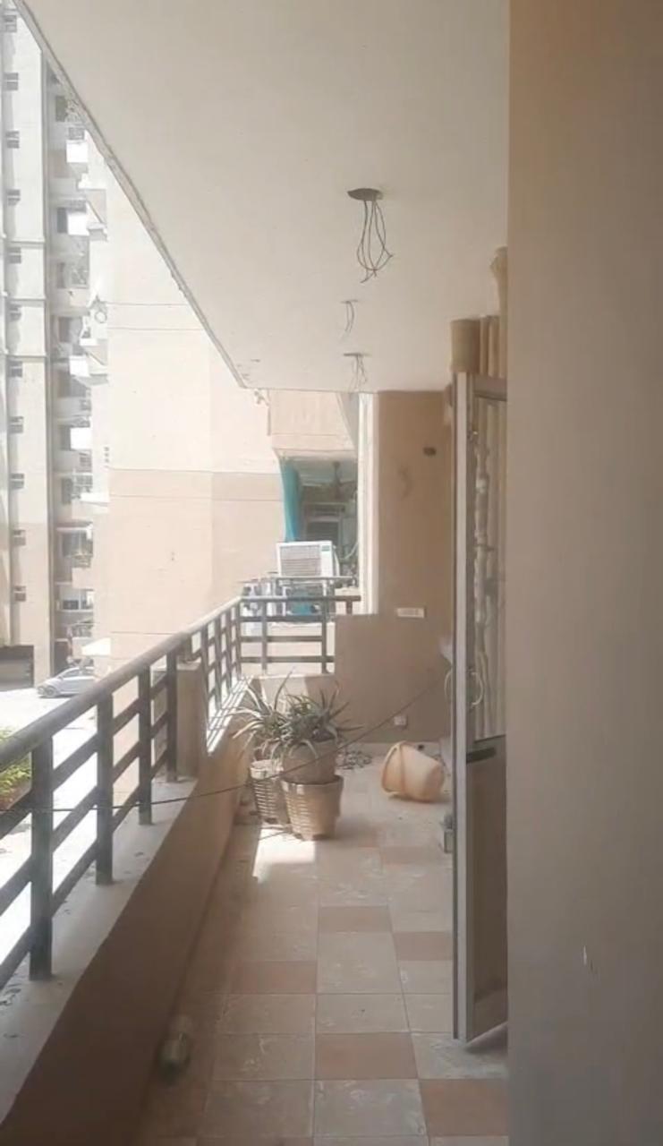 Stellar Jeevan : 4BHK Semi Furnished Flat For Sell in Sector 1, Noida Extension, Bisrakh Jalalpur