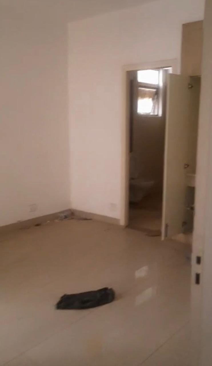 Stellar Jeevan : 4BHK Semi Furnished Flat For Sell in Sector 1, Noida Extension, Bisrakh Jalalpur