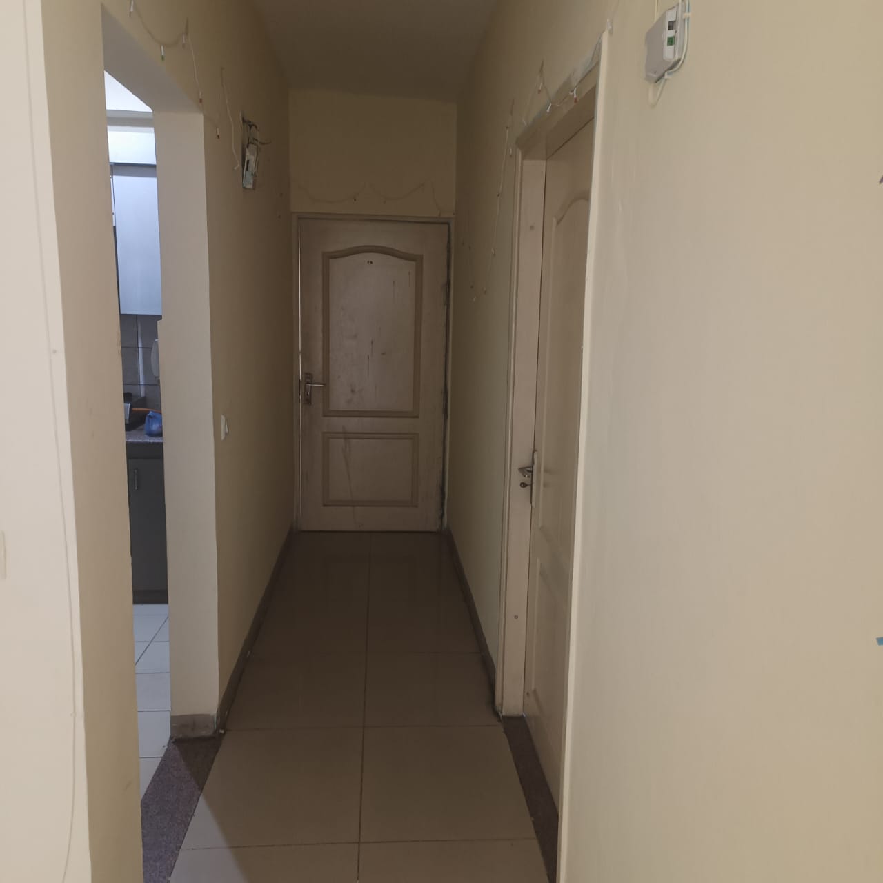 Stellar Jeevan : 1 Room in PreOccupied 3BHK Fully Furnished Flat For Rent in Sector 1, Noida Extension, Bisrakh Jalalpur