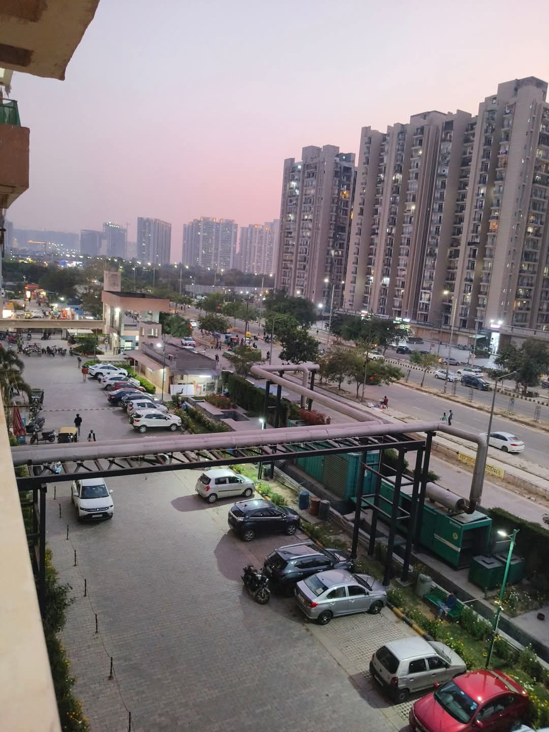 Supertech Eco Village 2 : 2 BHK Semi Furnished Flat For rent in Sector 16B, Noida Extension 