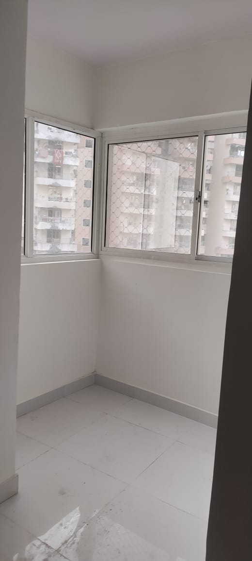 Supertech Eco Village II : 2BHK UnFurnished Flat For Rent in Sector 16B, Noida Extension