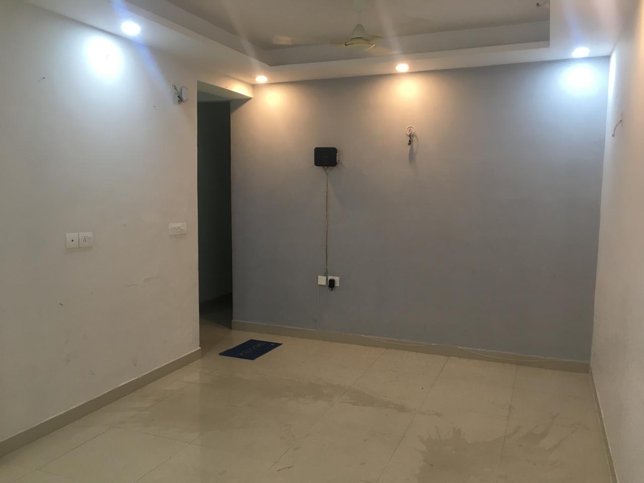 SuperTech Eco Village 3 : 3BHK Semi Furnished Flat For Rent in Sector 16B, Noida Extension 