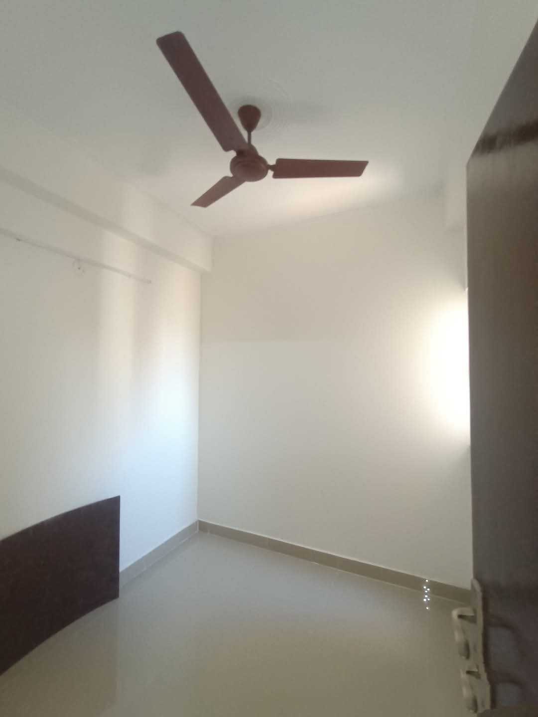 Amrapali Terrace Homes : 2 + 1 BHK Semi Furnished Flat for rent in TechZone 4, Noida Extension