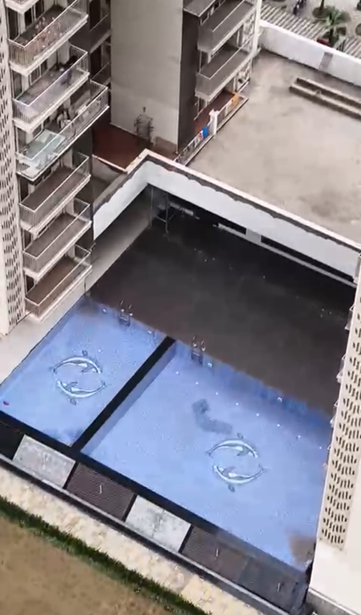 Trident Embassy Reso : 3 BHK Semi Furnished Flat For Rent in Sector 1, Noida Extension, Bisrakh Jalalpur