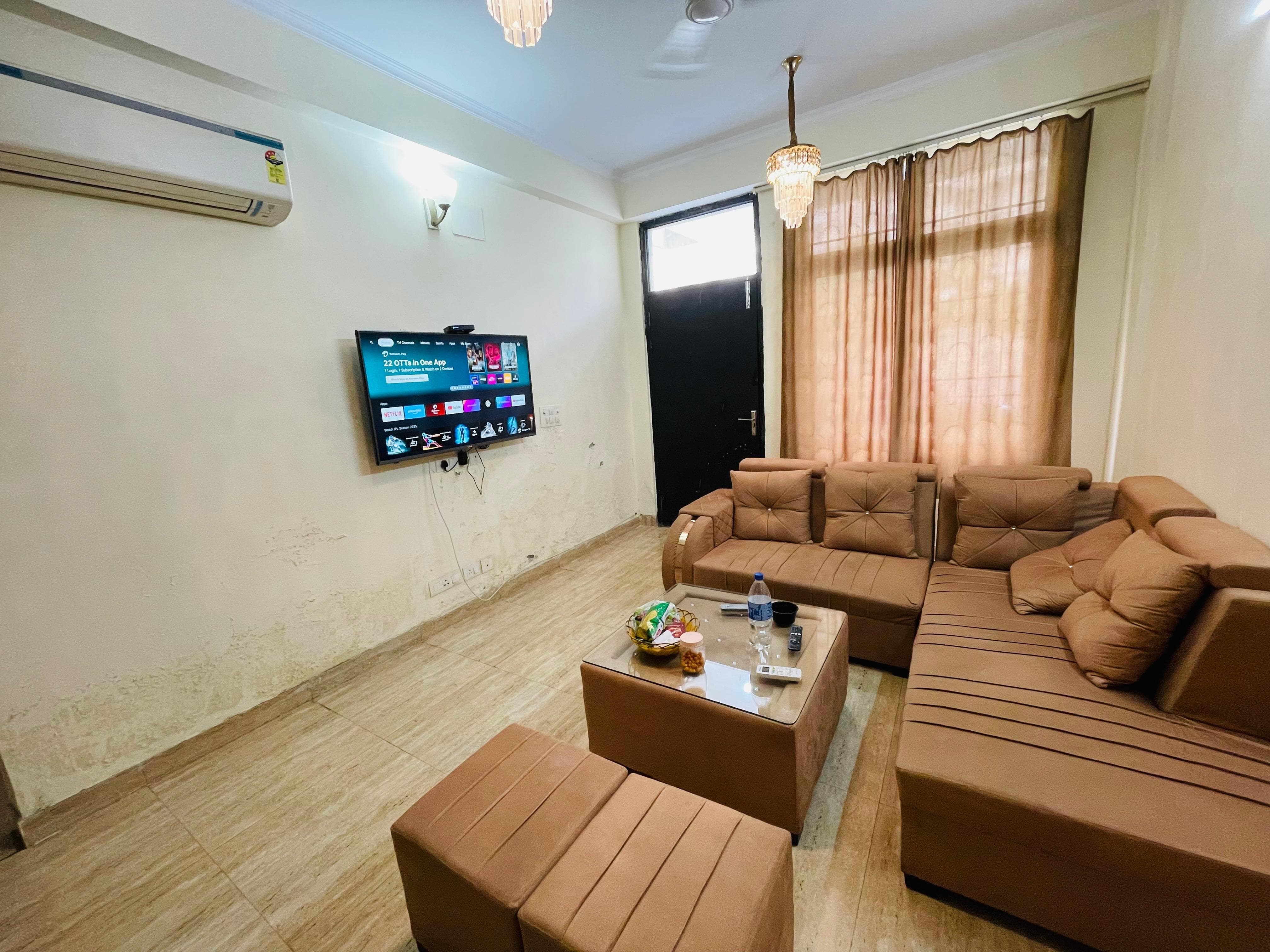 Amrapali Dream Valley : 5 BHK Semi Furnished Villa for rent in TechZone 4, Noida Extension