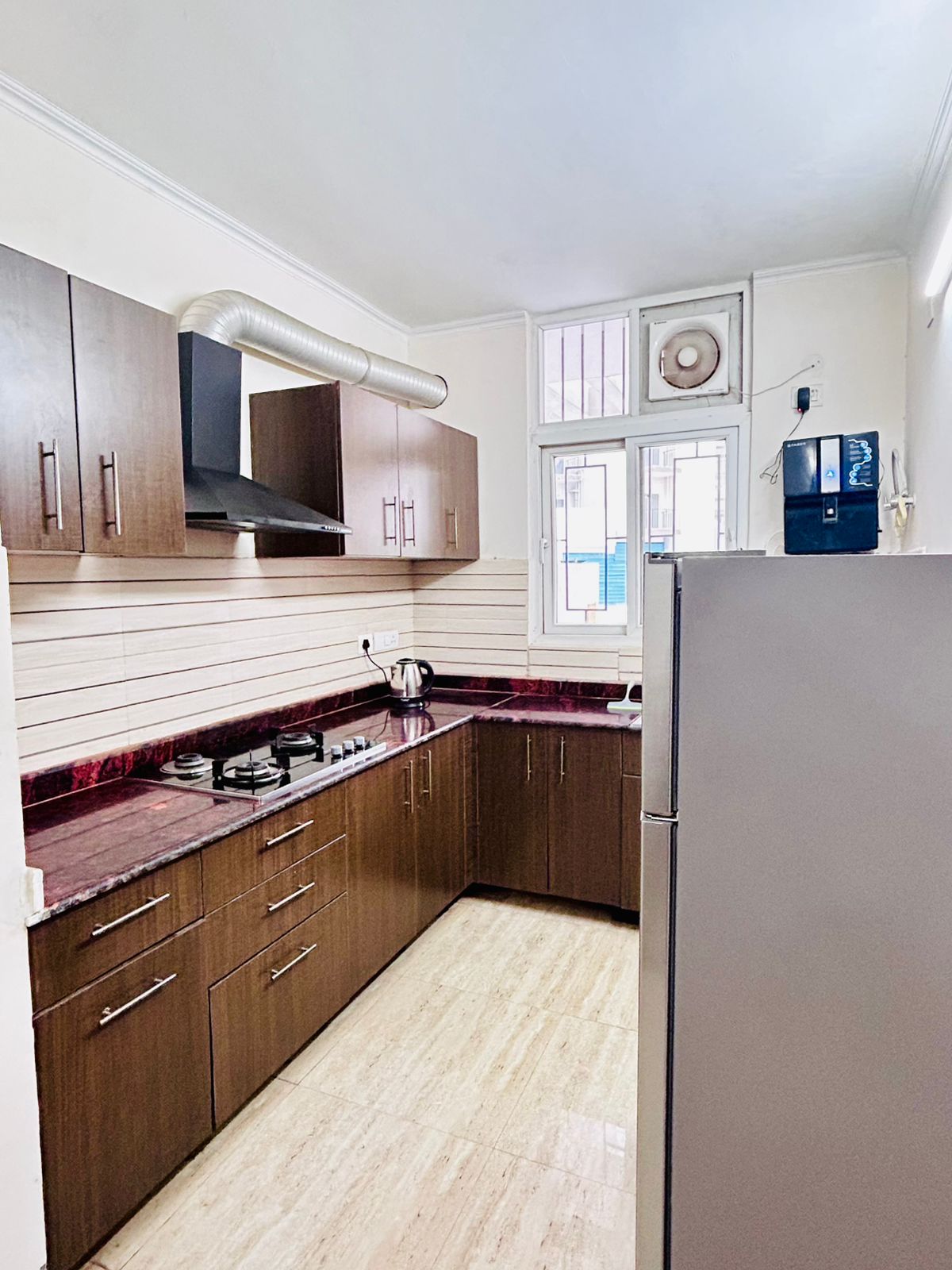 Amrapali Dream Valley : 5 BHK Semi Furnished Villa for rent in TechZone 4, Noida Extension