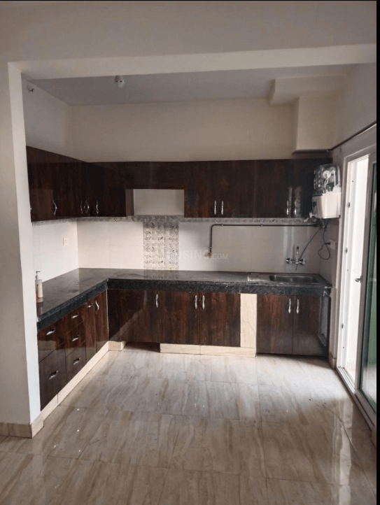 VVIP Homes : 2 BHK Semi-furnished Flat for rent in Gaur City 2, Noida Extension