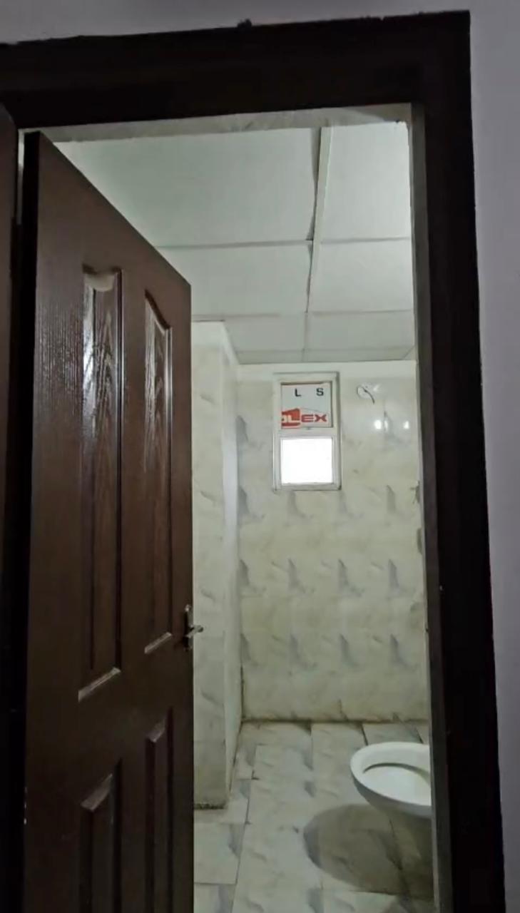 Wall Rock Aishwaryam : 2BHK Semi Furnished Flat For Sell in Sector 16C, Noida Extension