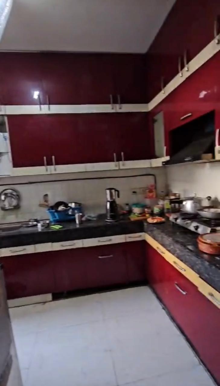Wall Rock Aishwaryam : 2BHK Semi Furnished Flat For Sell in Sector 16C, Noida Extension